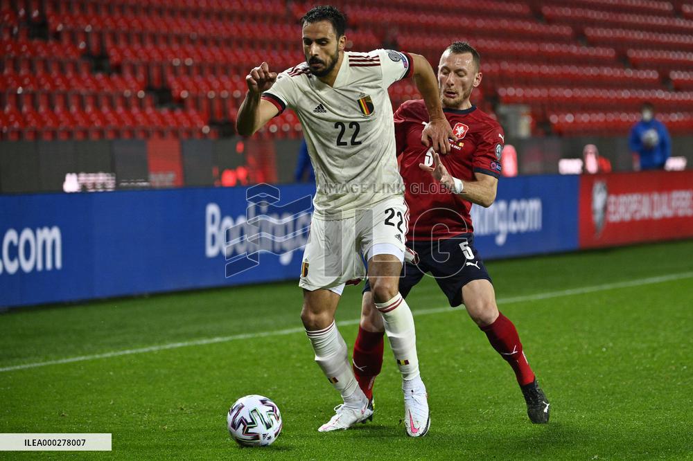 Nacer Chadli, Vladimir Coufal