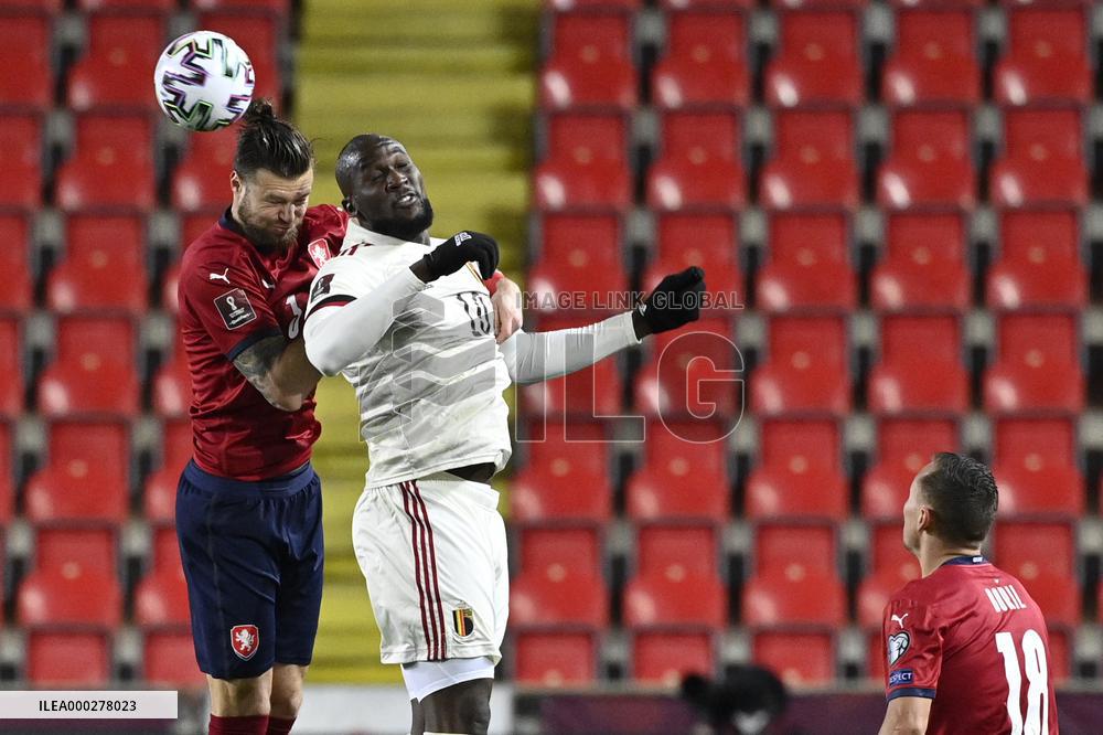 Ondrej Celustka, Romelu Lukaku