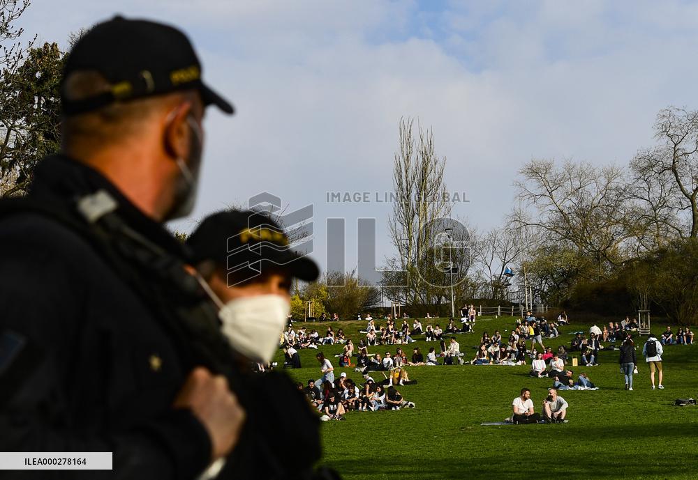 people, weather, spring, Prague