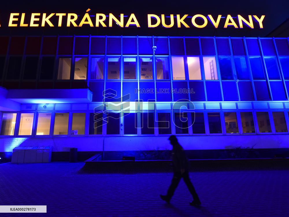 Nuclear Power Plant Dukovany shines blue on occasion of World Autism Awareness Day
