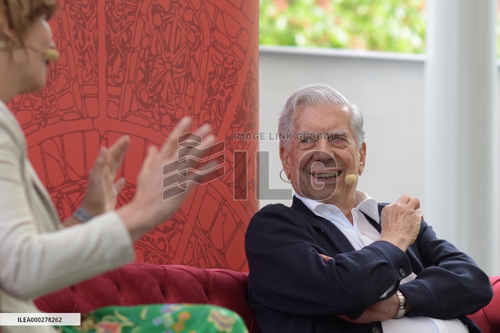 Mario Vargas Llosa