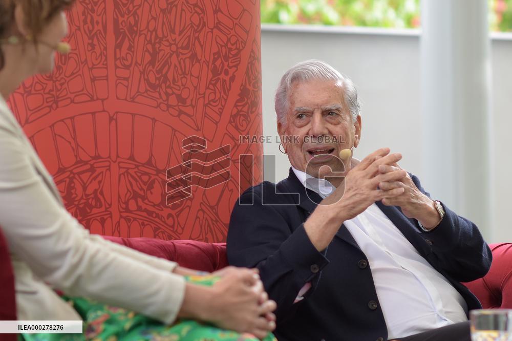 Mario Vargas Llosa