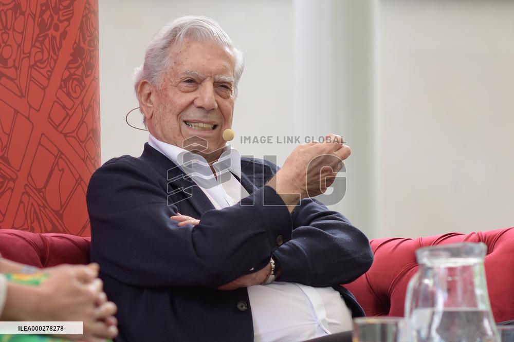 Mario Vargas Llosa