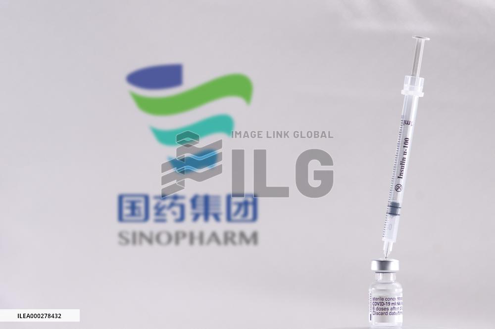 Vaccine, Sinopharm, syringe.