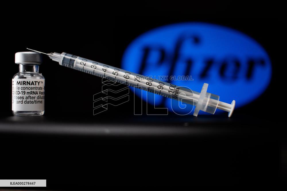 Vaccine, Comirnaty, Pfizer, logo, syringe.