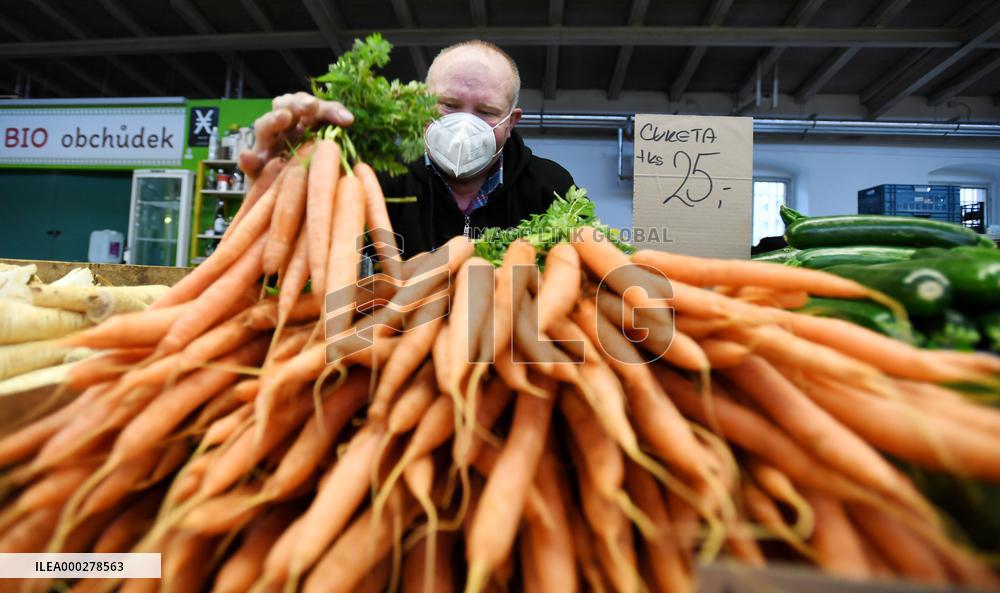 Prague Market, Holesovice, fruit, vegetables