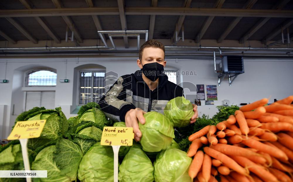Prague Market, Holesovice, fruit, vegetables