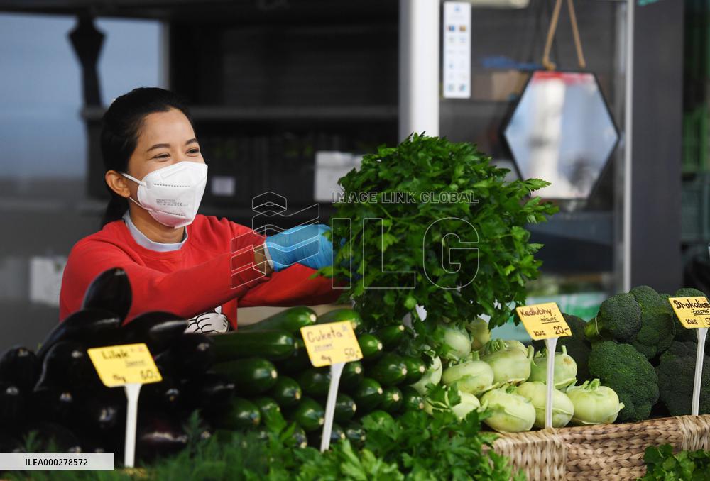 Prague Market, Holesovice, fruit, vegetables