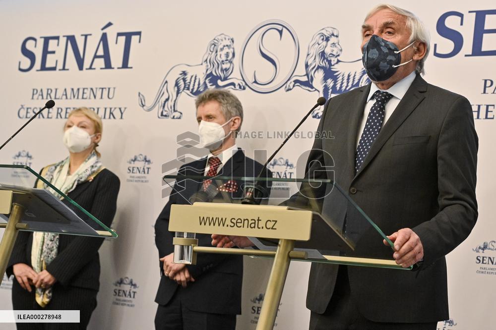 Jitka Seitlova, Milos Vystrcil, Jiri Ruzicka