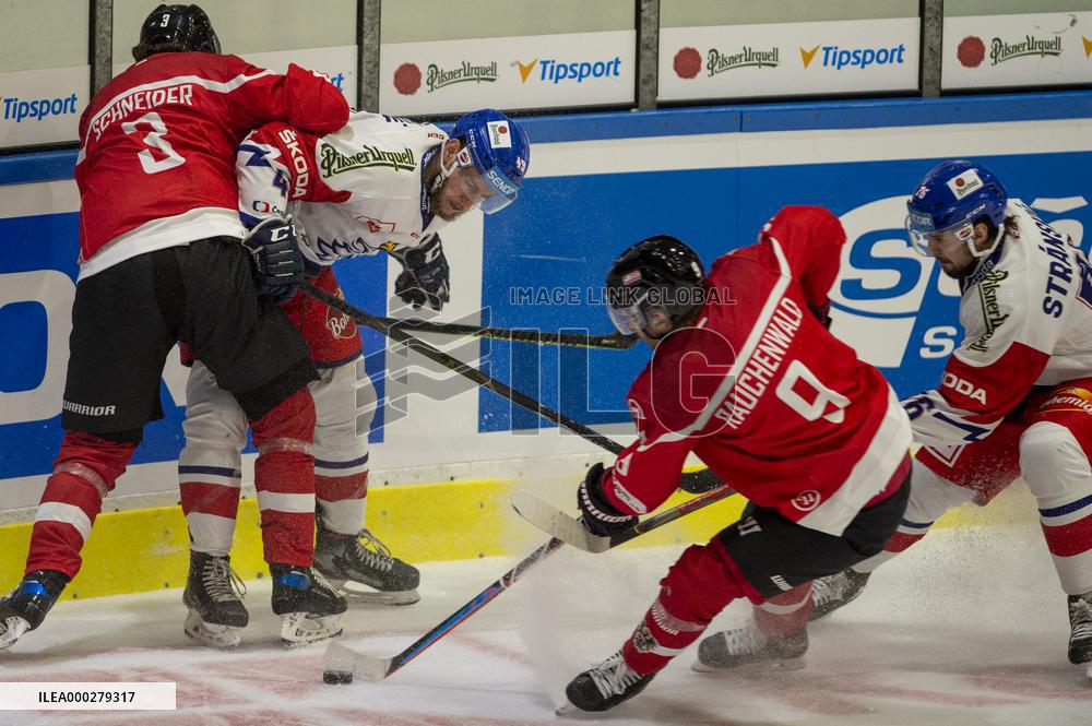 Peter Schneider, Vojtech Budik, Alexander Rauchenwald, Simon Stransky