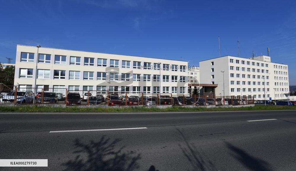 the Unit for Exposure of Organised Crime (UOOZ) of the Criminal Police Service (SKPV)