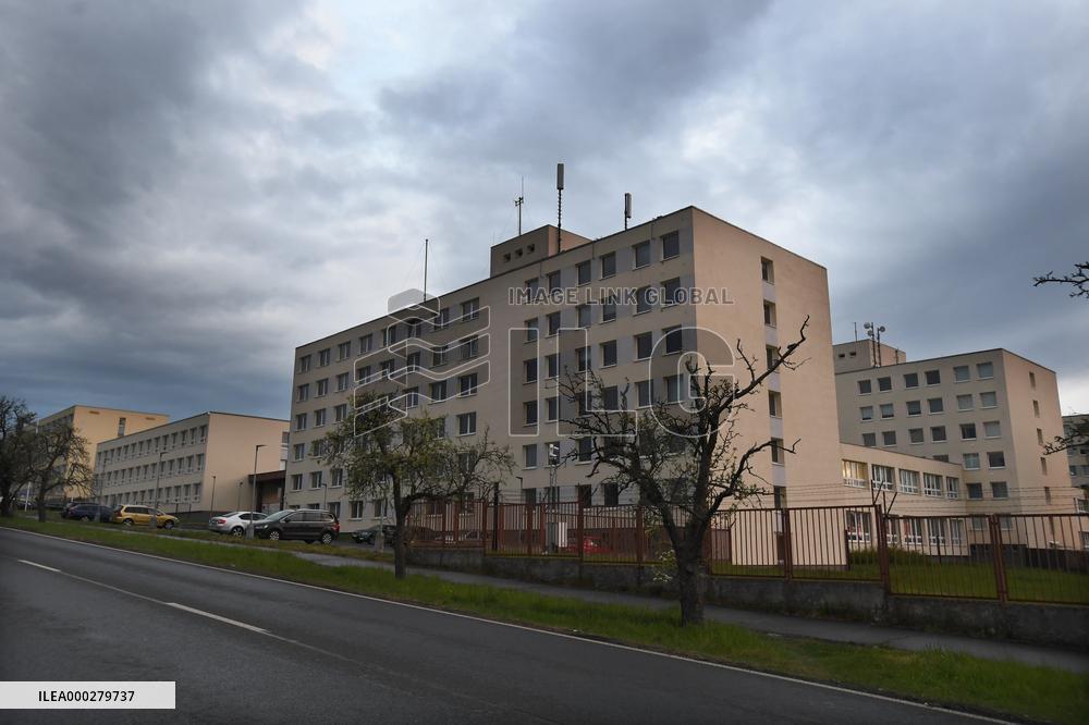 the Unit for Exposure of Organised Crime (UOOZ) of the Criminal Police Service (SKPV)