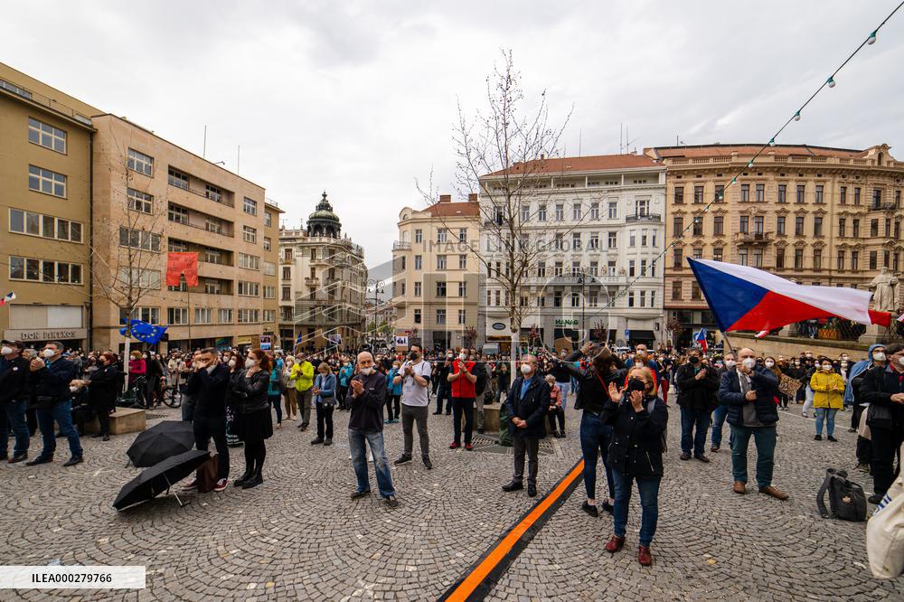 People, demonstrations against pro-Russian stances of President Milos Zeman