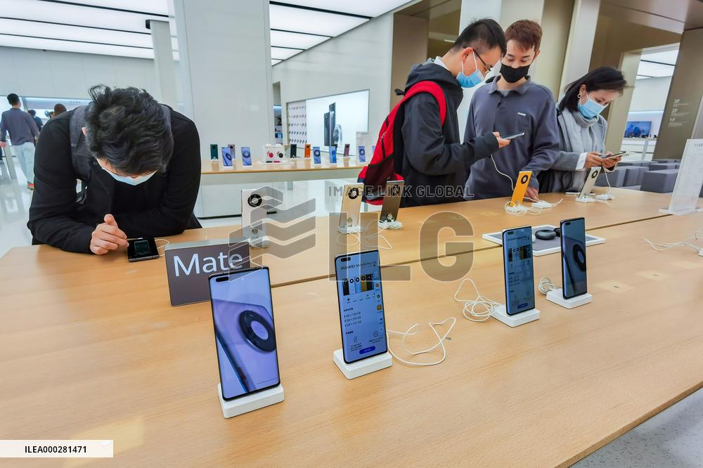 Apple Huawei Phone On Sale