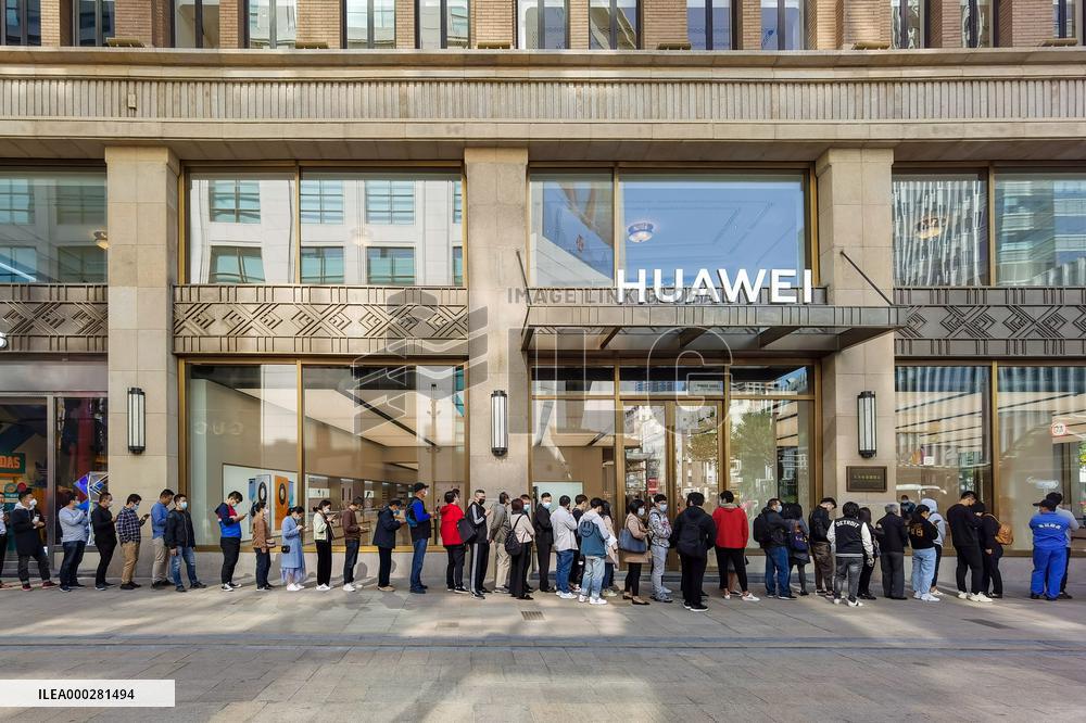 Apple Huawei Phone On Sale