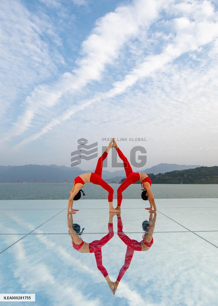 China Three Gorges Dam Yoga