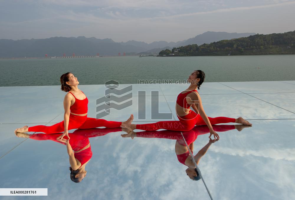 China Three Gorges Dam Yoga