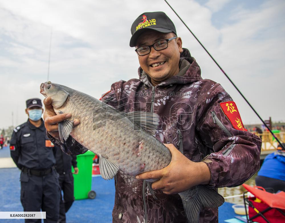 The World's Largest Circular Freshwater Fishing Pond