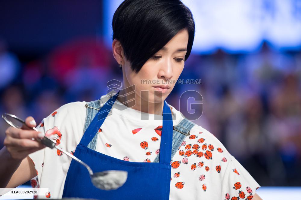 Femail Star Charmaine Sheh