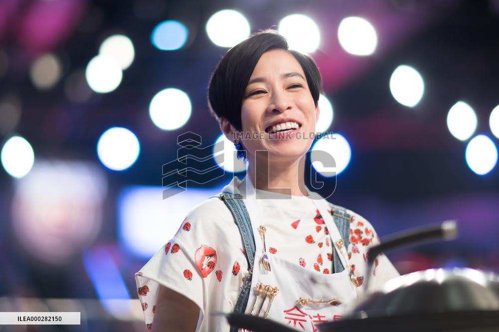 Femail Star Charmaine Sheh