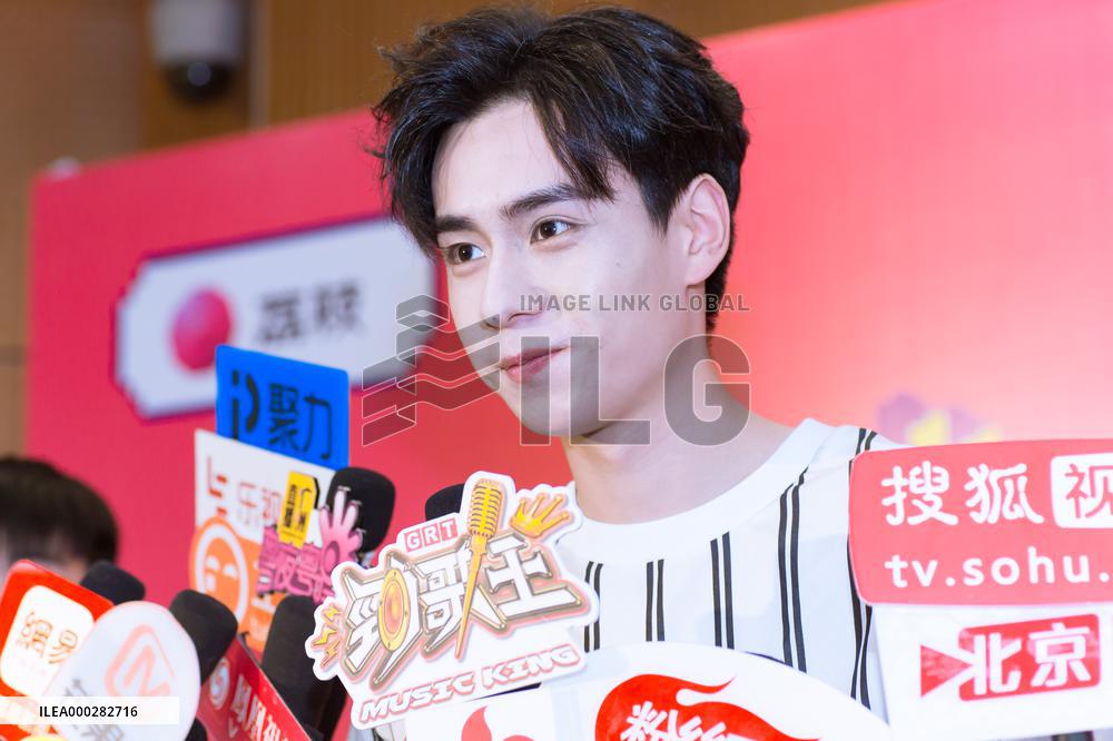 Chinese Actor Hu Yitian