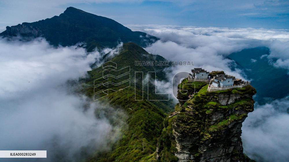 World Natural Heritage Fanjing Mountain in Guizhou,China