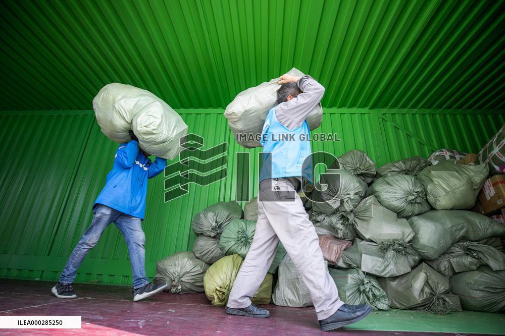 Double 11 E-commerce Warehouse Logistics