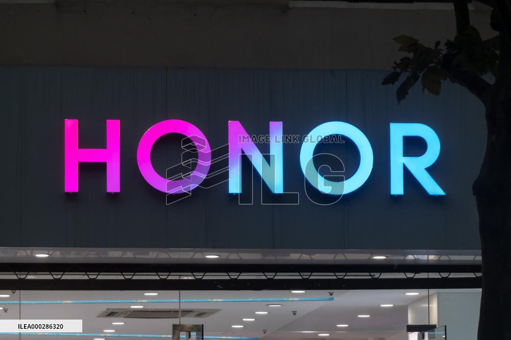 Huawei Mobile Phone Brand Honor Sale