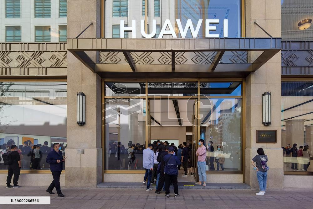 Huawei MATe40 Porsche Version