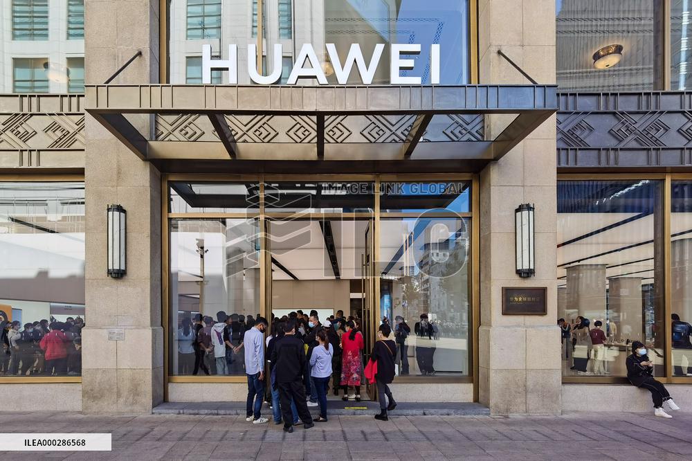 Huawei MATe40 Porsche Version