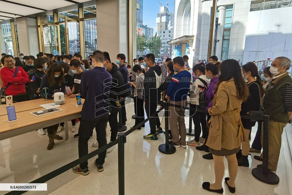 Huawei MATe40 Porsche Version