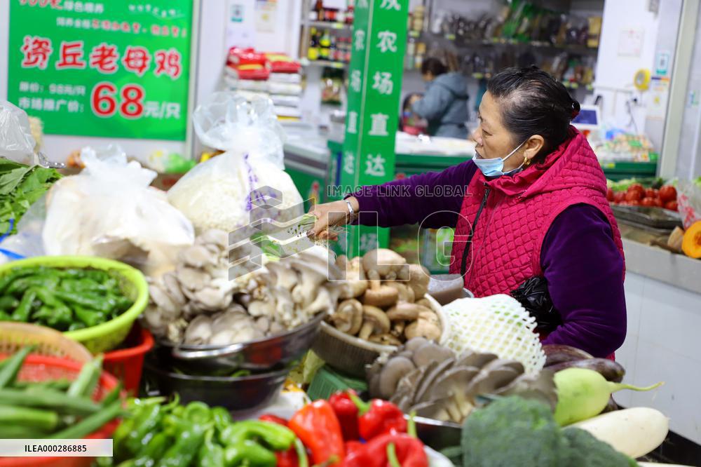 Vegetable Market Supply In Winter