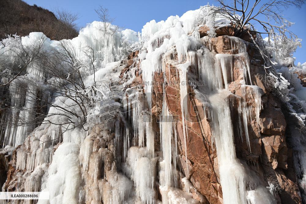 Frozen Waterfalls