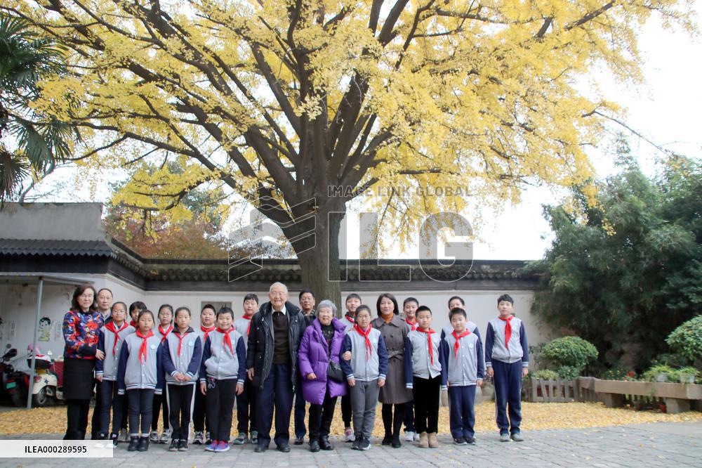 Academicians of Chinese Academy of Sciences Science Popularizati