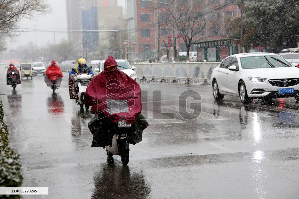 Temperature Sharp Drop In China