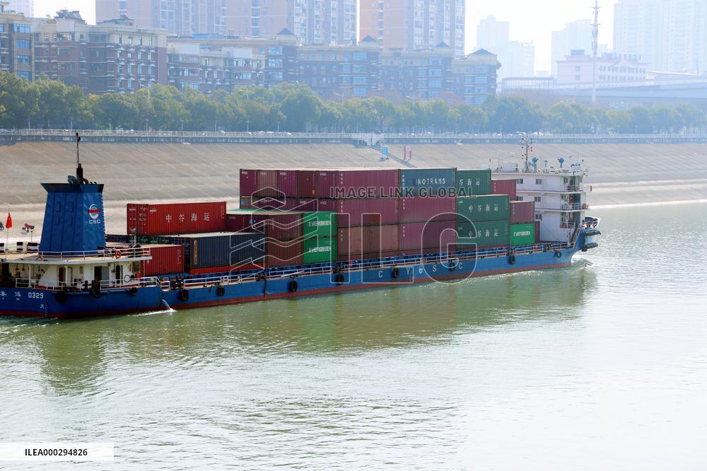 The Yangtze River Transportation