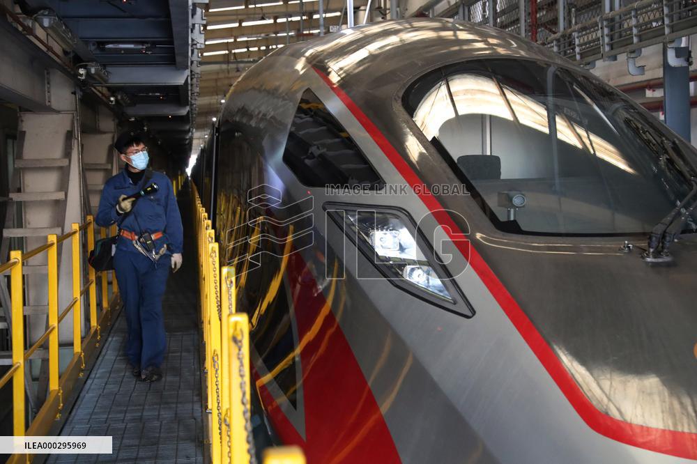 Spring Festival Travel Rush Drop