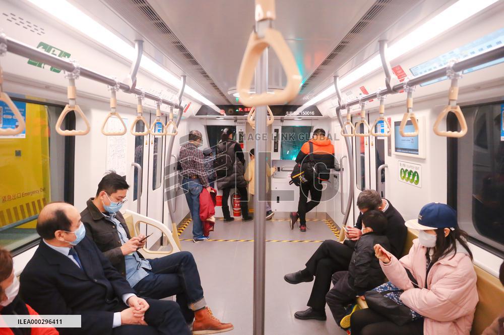 Driverless Metro Open To Traffic