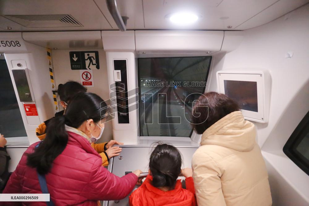 Driverless Metro Open To Traffic