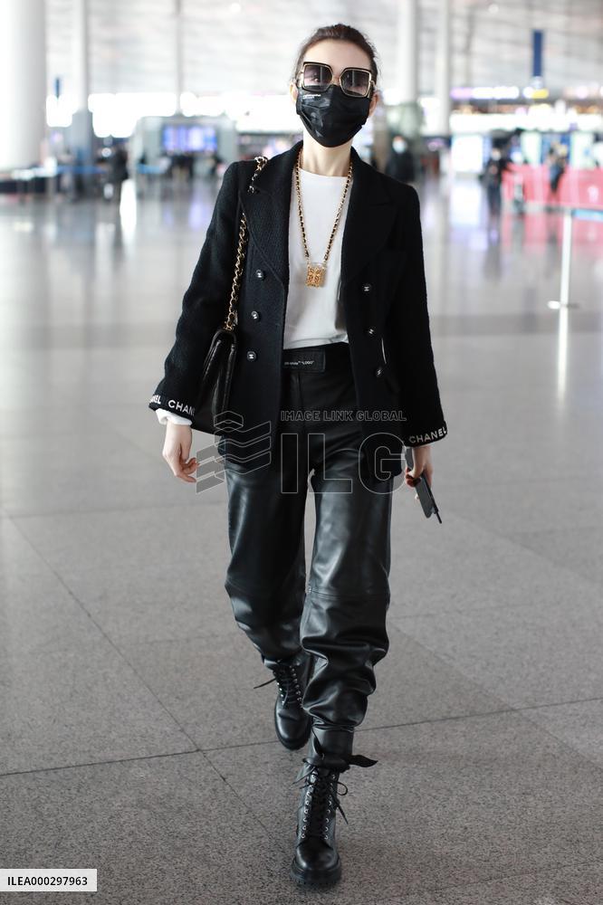 Actress Wang Ou