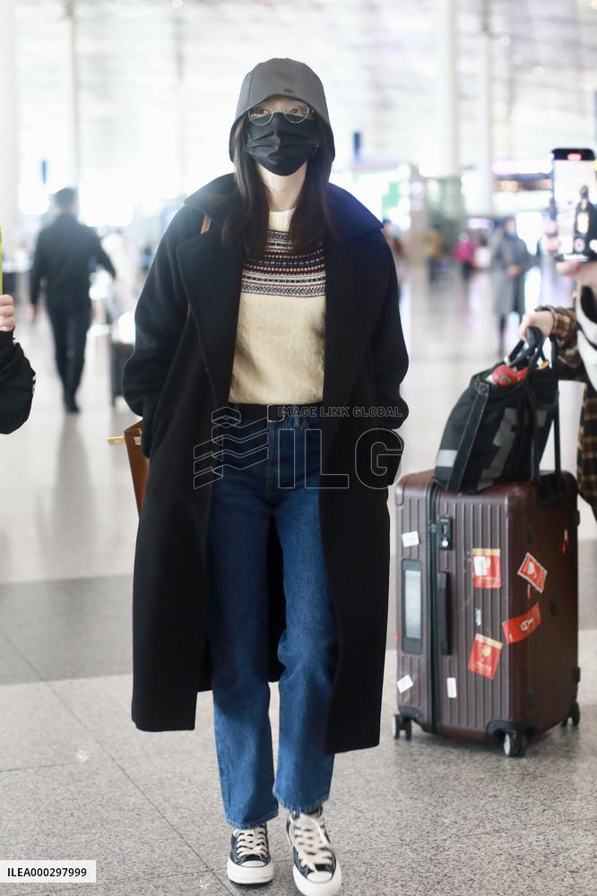 Actress Jiang Shuying