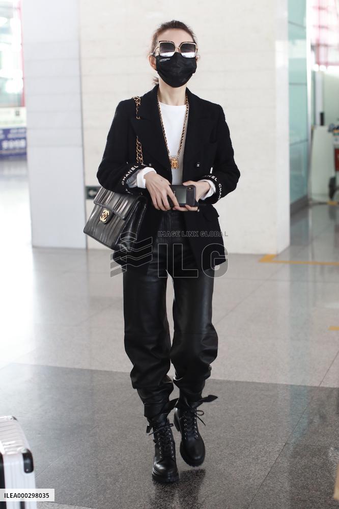 Actress Wang Ou