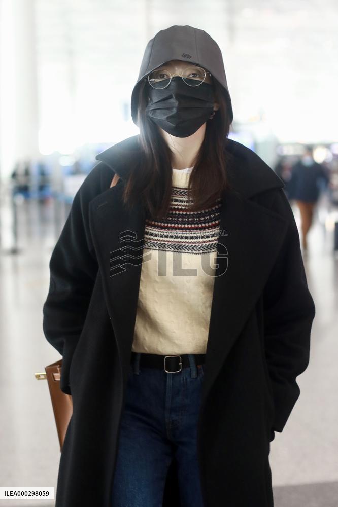 Actress Jiang Shuying