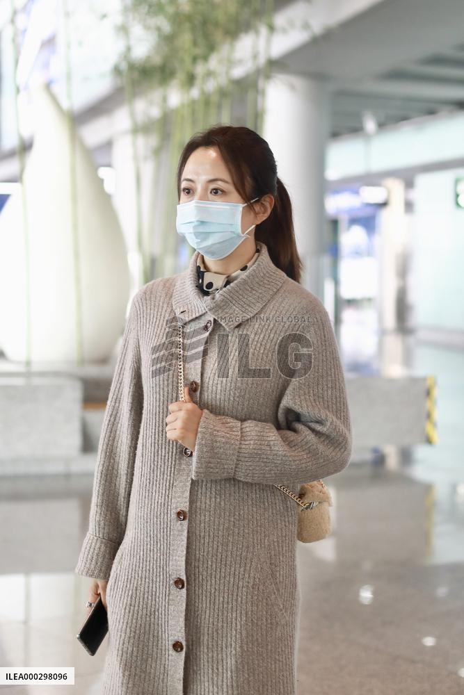 Actress Yang Tongshu
