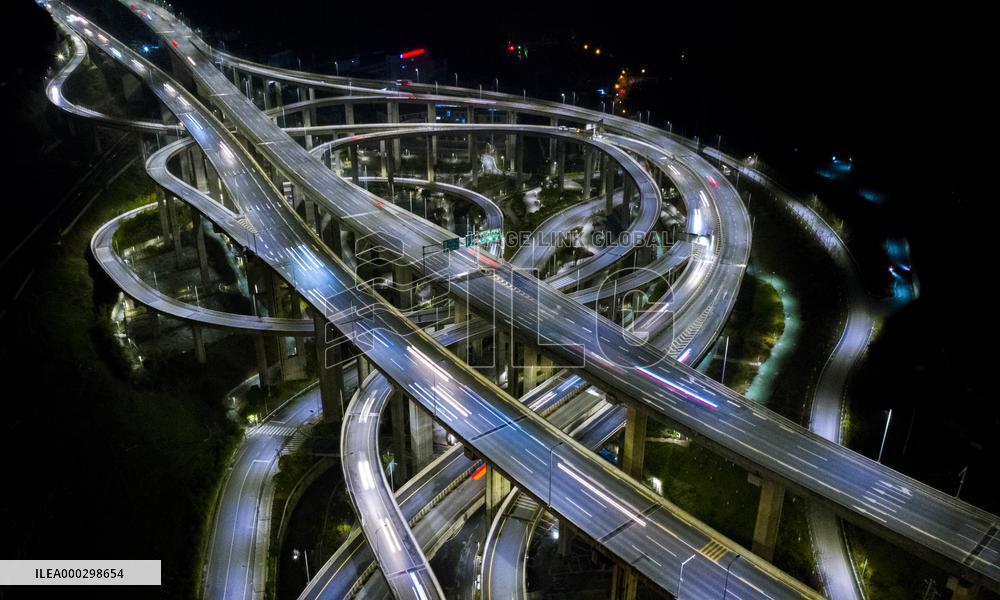 Qianchun Overpass