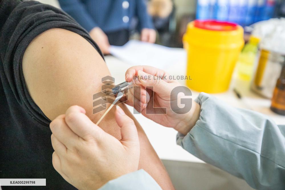 Covid-19 vaccination In Bijie