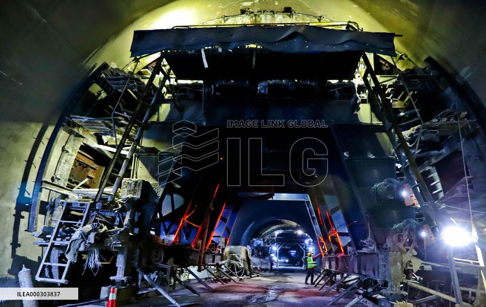 G213 Dongshan Tunnel Completed