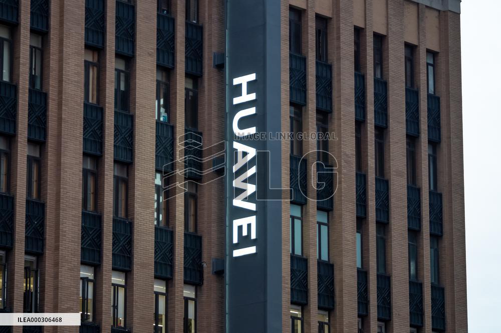 Huawei 5G patent fees