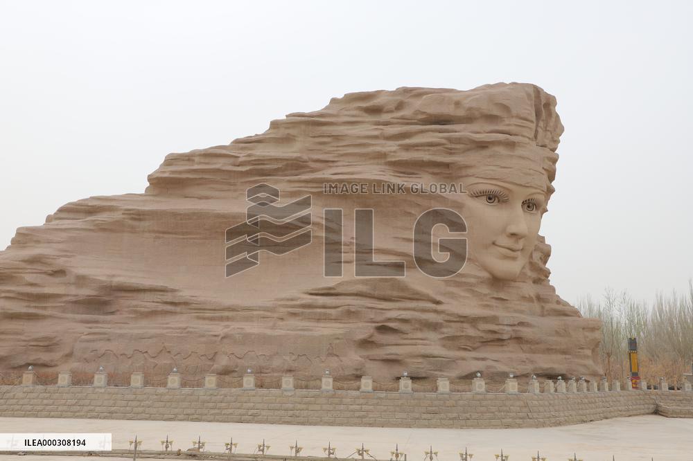 Loulan Beauty Statue