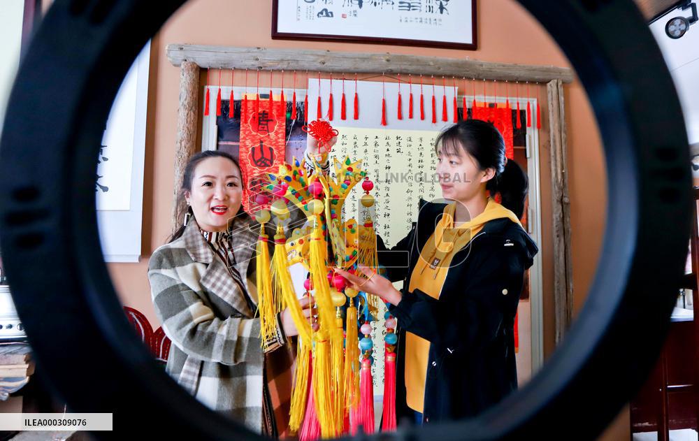 Livestream E-commerce